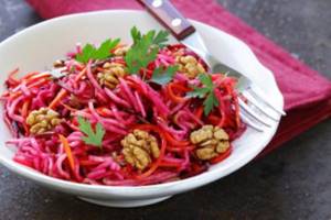 Beetroot spicy salad