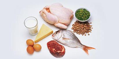 table of proteins in foods