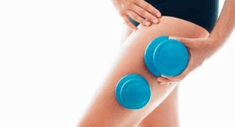 Technique for performing anti-cellulite massage at home
