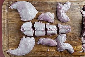 Stewed rabbit calories per 100 g, proteins, fats, carbohydrates 4
