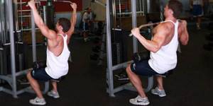Wide grip chest row