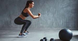 Упражнения для большой ягодичной мышцы женщине в тренажёрном зале, дома. Техника, фото