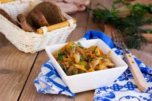 oyster mushrooms with vegetables