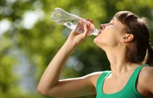 Вода для похудения: как пить воду, чтобы не хотелось есть