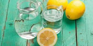 Water and lemons