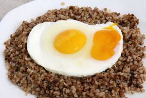 Egg-buckwheat diet