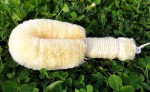 Japanese palm fiber brush